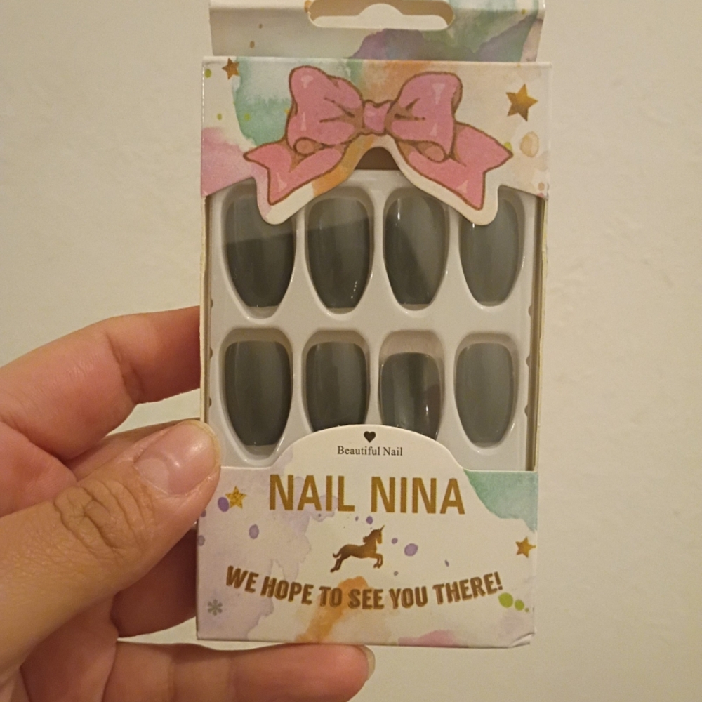 Colorful Nail Art Kit